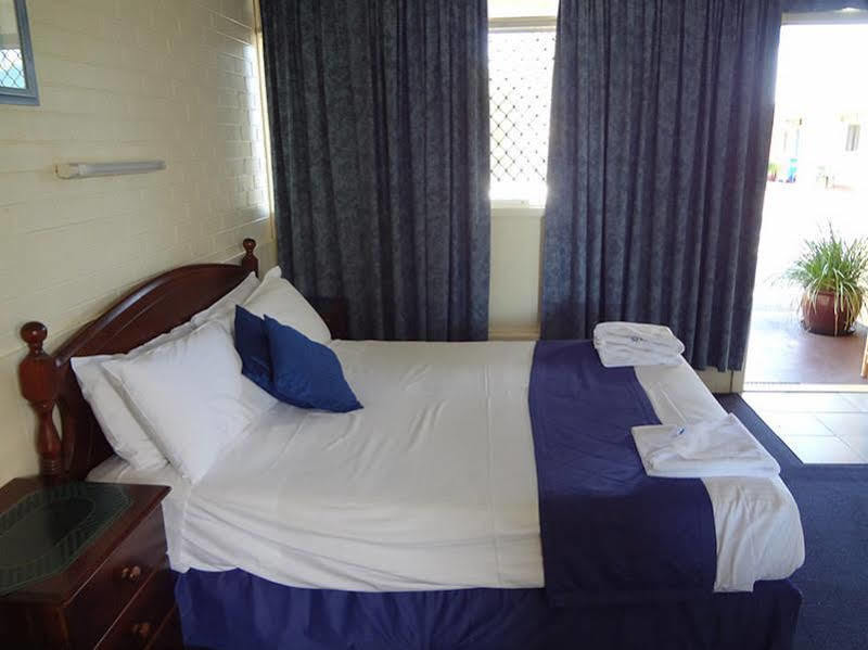 Almare Tourist Motel Ballina Esterno foto